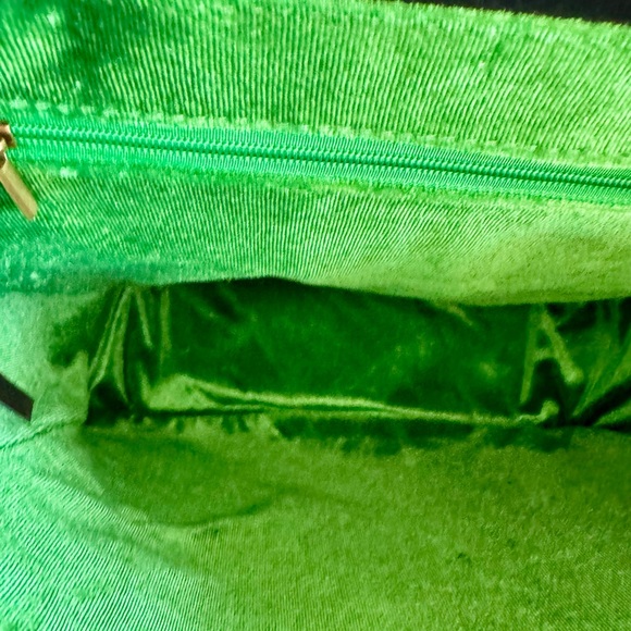 NWT Wicked Elphaba Messenger Bag from Hot Topic (still has plastic wraps on it) - Picture 11 of 11